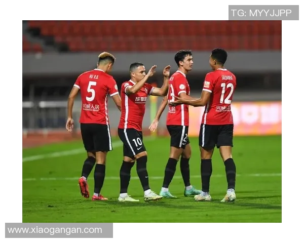 成都足球队荣登足球个人能力排行榜第六名引发热议